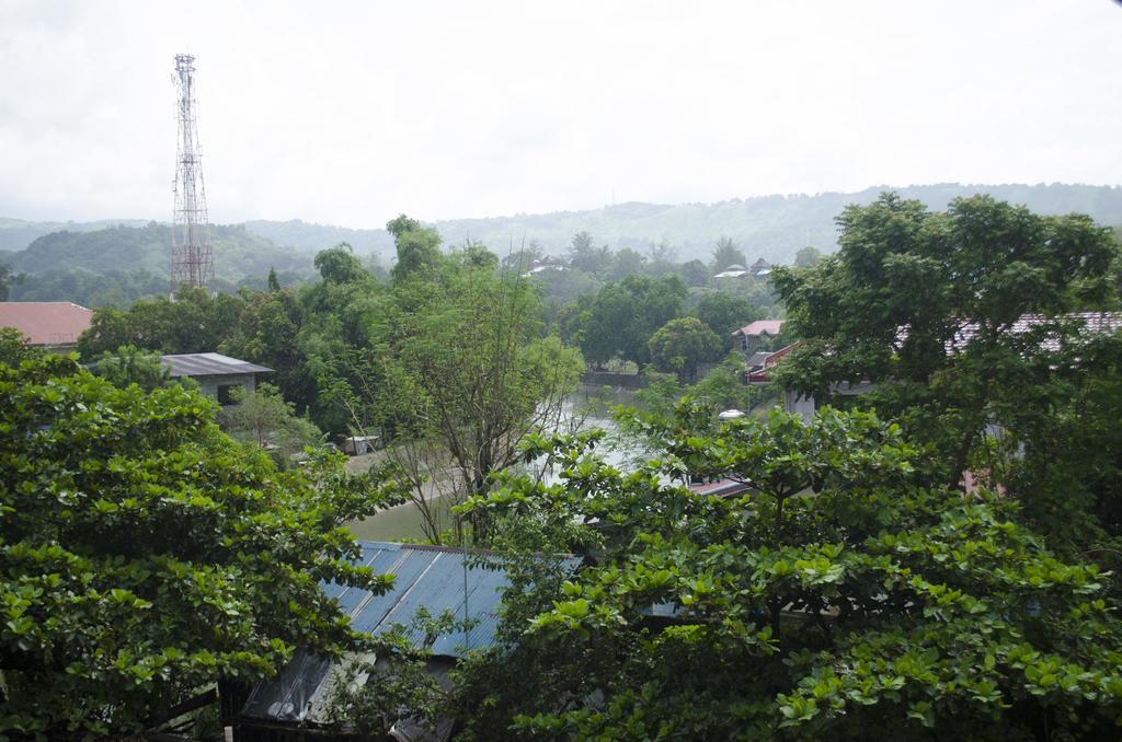 Julz Tropical Apartments โอลองกาโป ภายนอก รูปภาพ