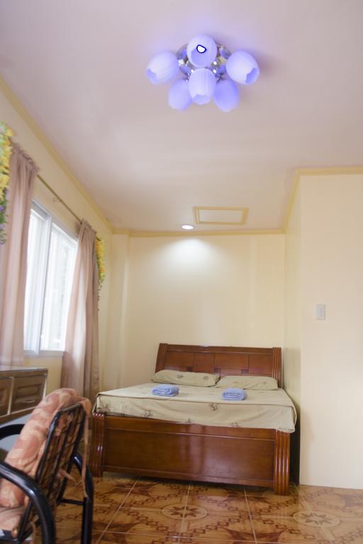 Julz Tropical Apartments โอลองกาโป ภายนอก รูปภาพ